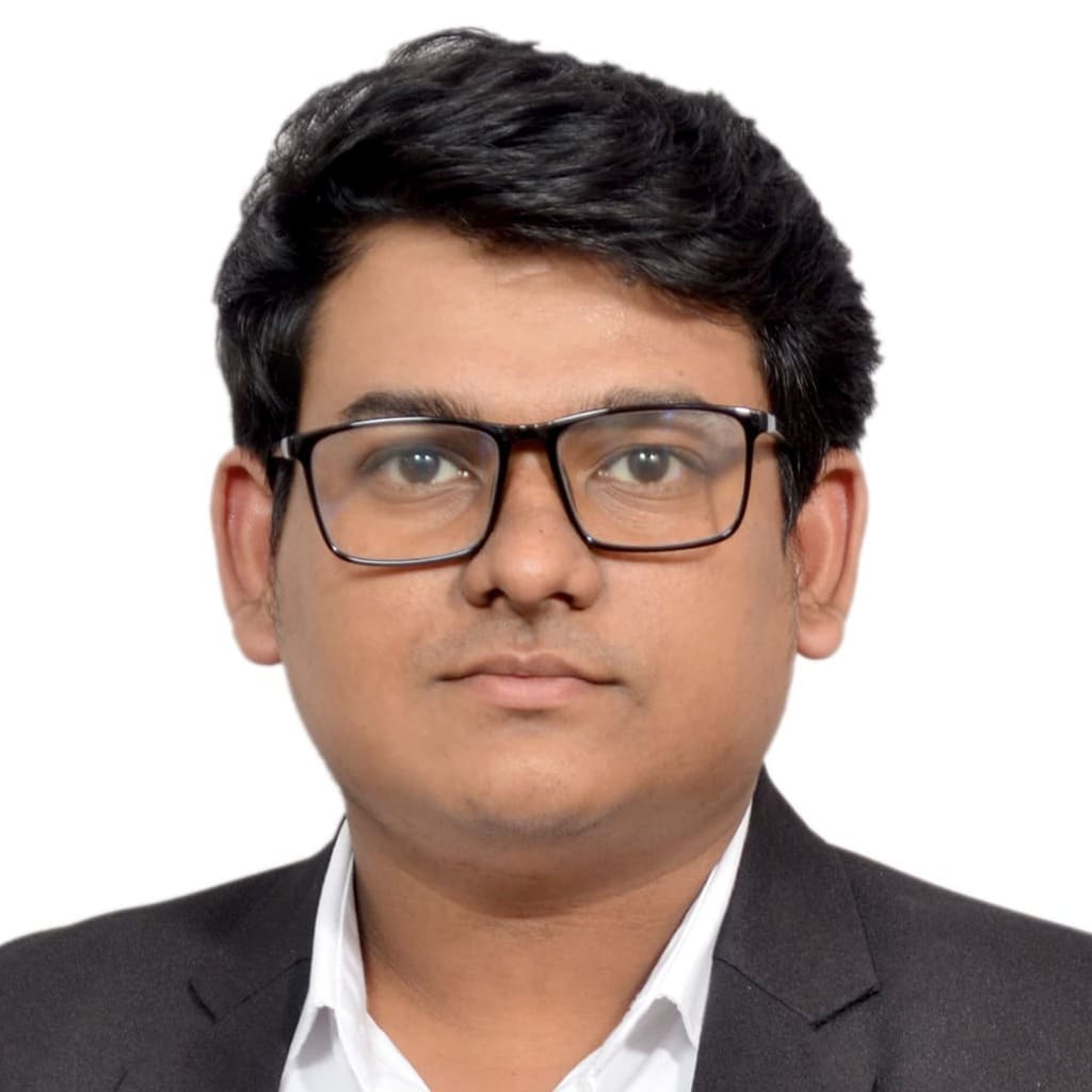 Kalp Jain, Onboarding Relationship Manager at INVasset PMS – managing client onboarding and support.